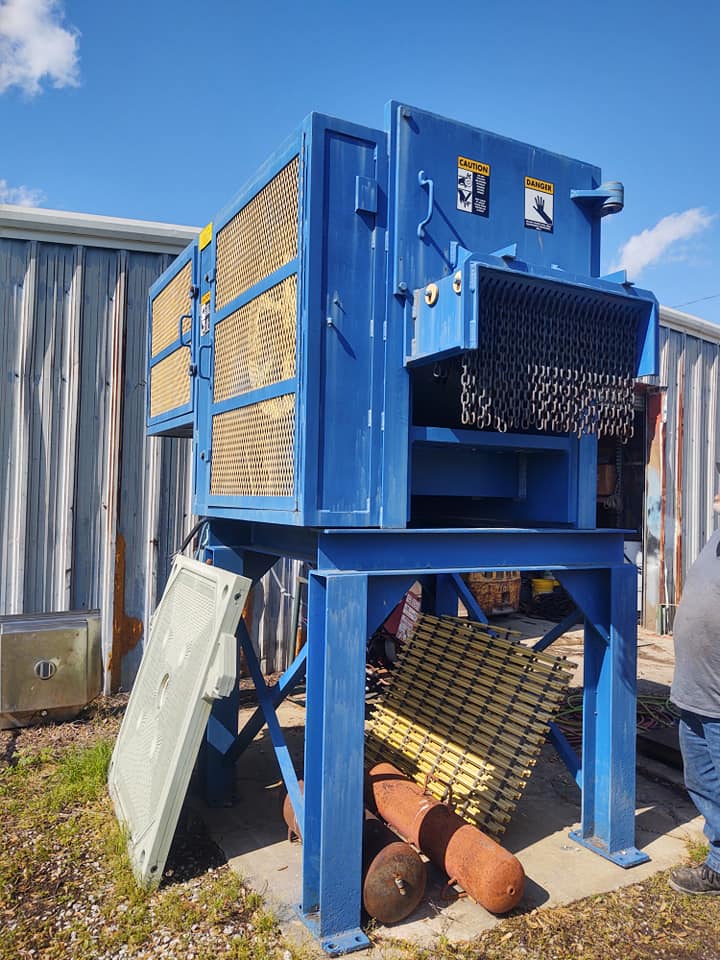 Arasmith MFG. Industrial wood chipper