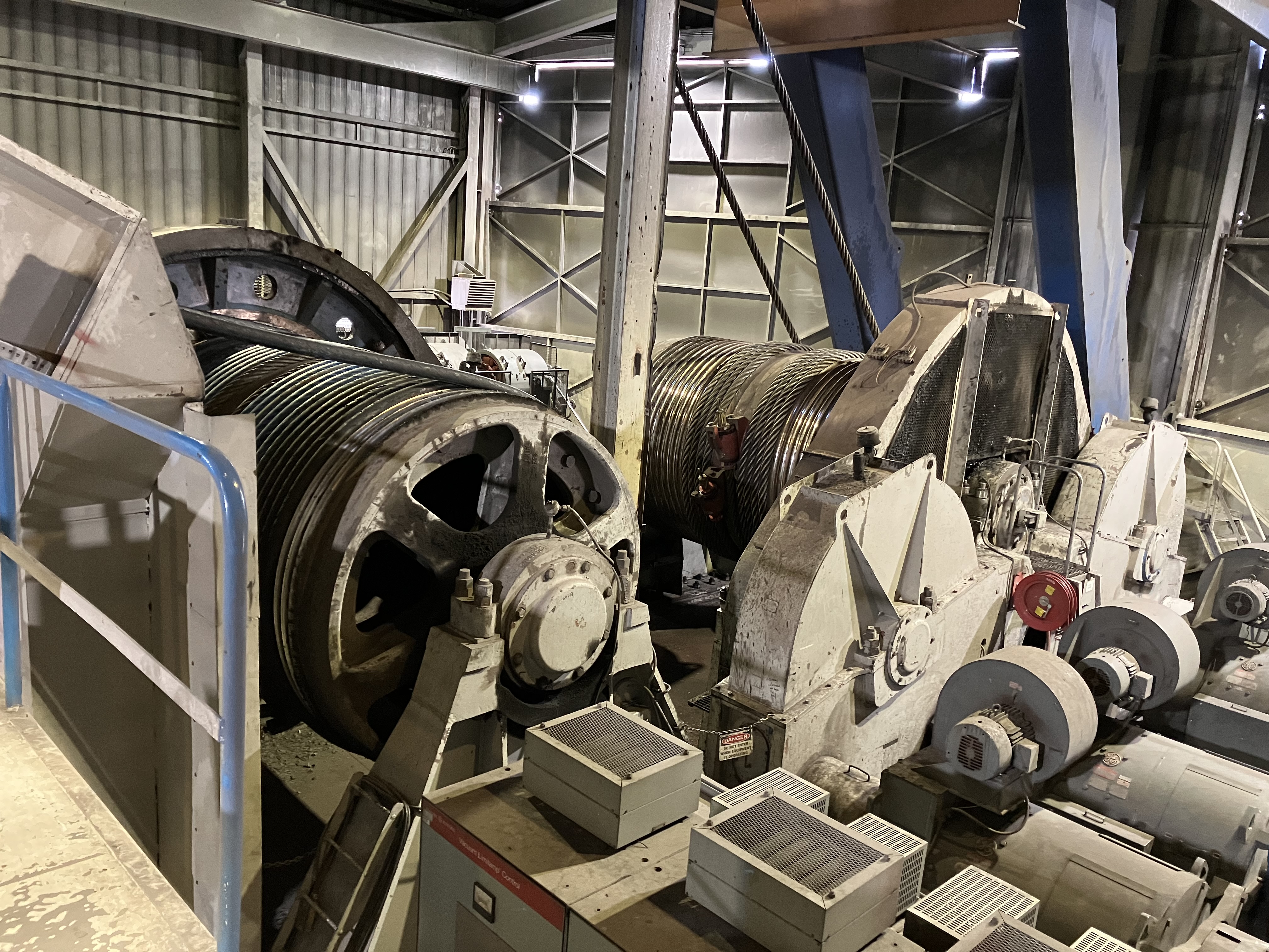 Marion 8200 Dragline - Excellent Condition 9