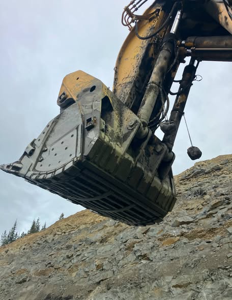 Komatsu PC 4000-11 6